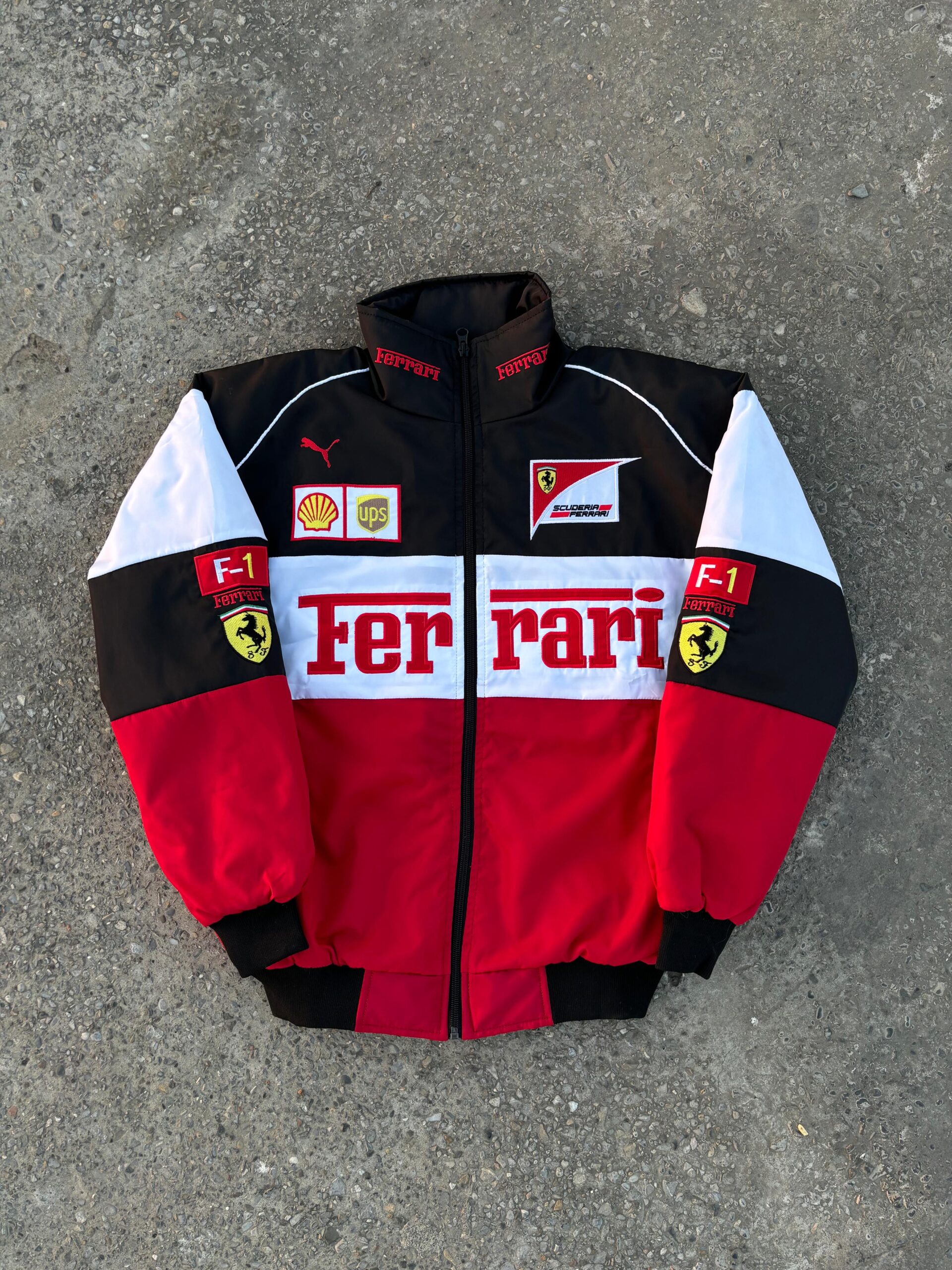 Ferrari - 【超激レア】フェラーリ レーシングジャケット☆刺繍